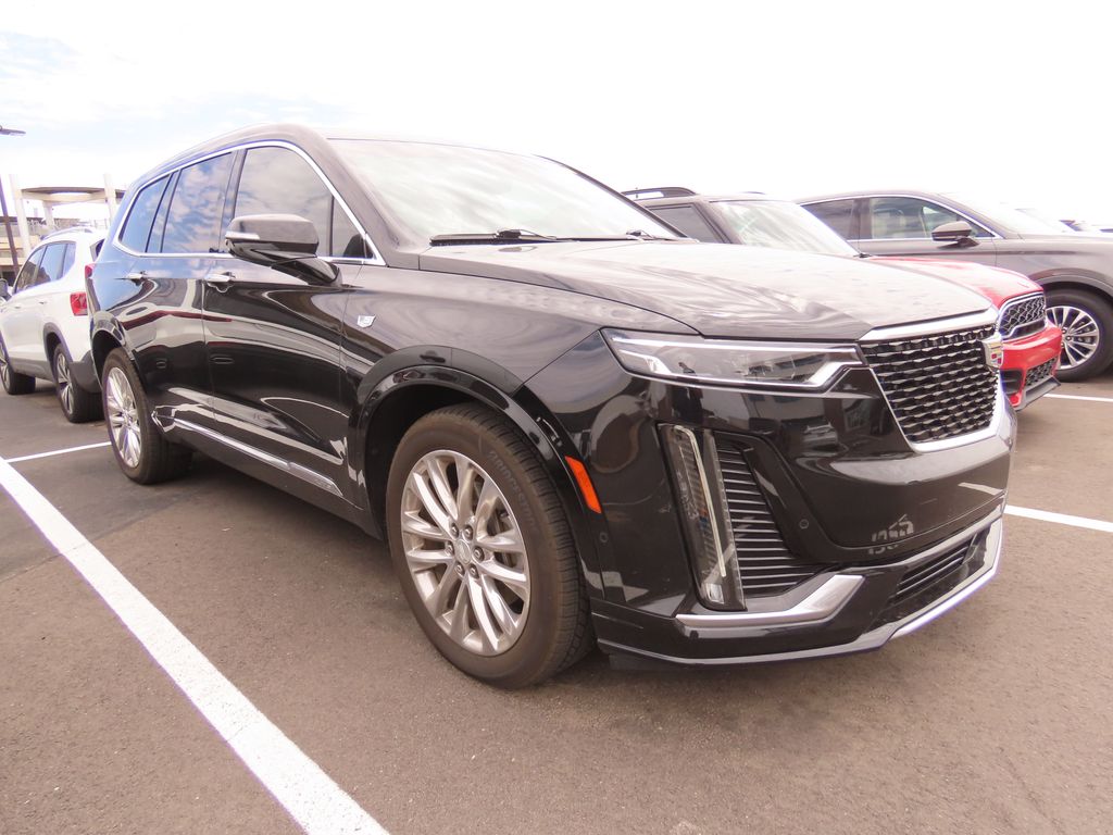 2020 Cadillac XT6 Premium Luxury photo 2