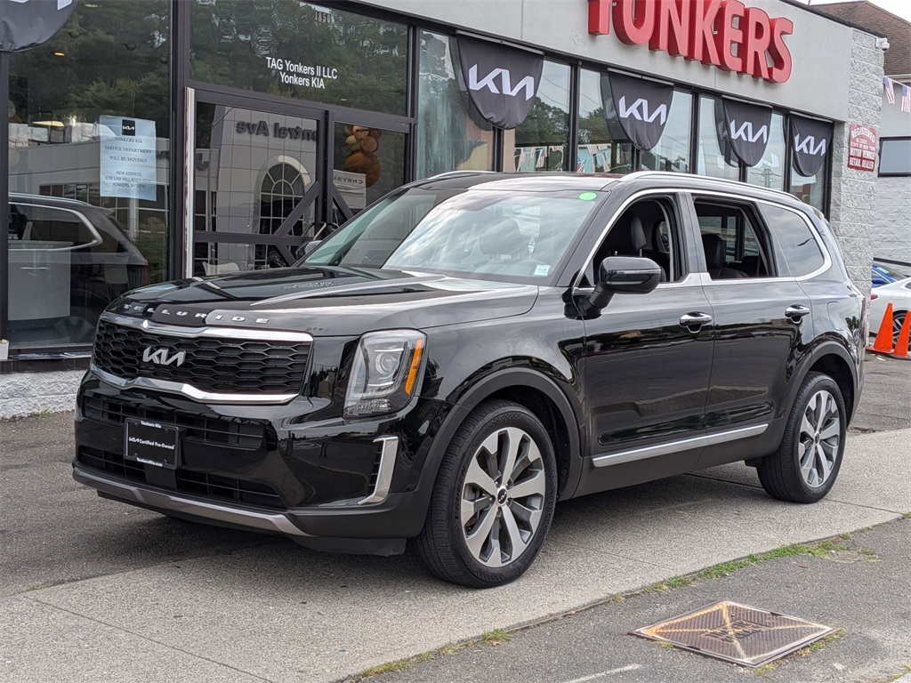 2022 Kia Telluride S's photo