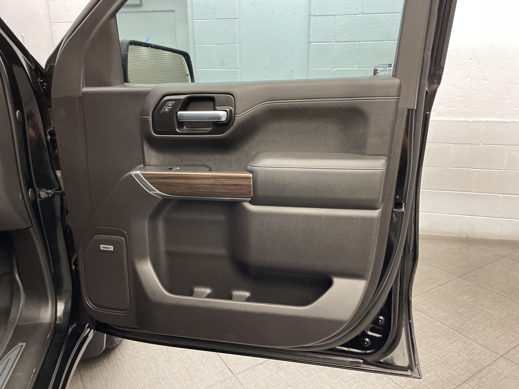 2020 Chevrolet Silverado 1500 RST photo 20