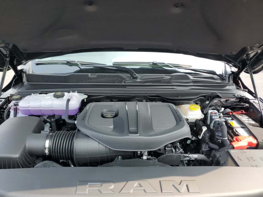 2026 Ram 1500 Laramie photo 10
