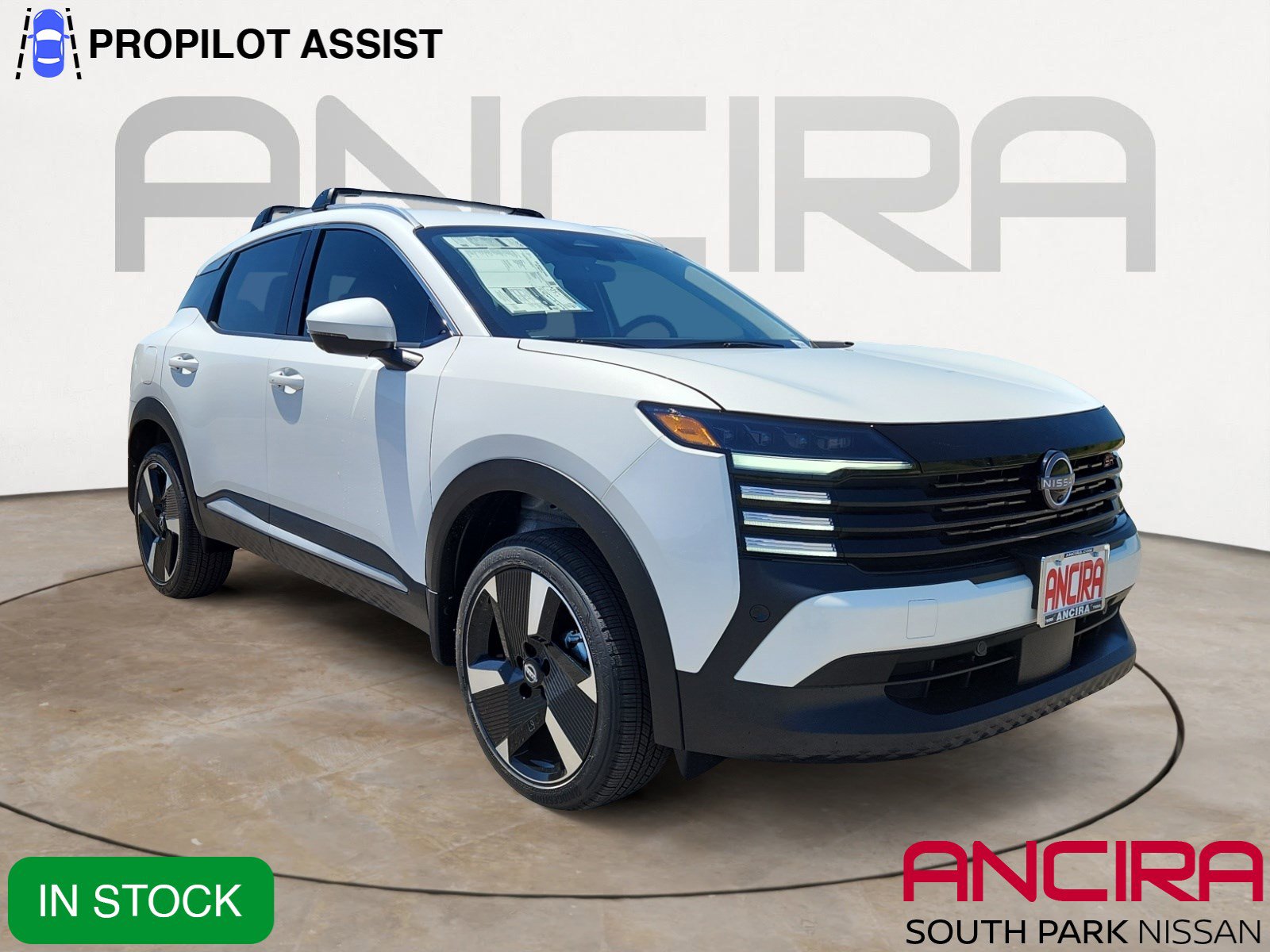 2026 Nissan KICKS SR's photo