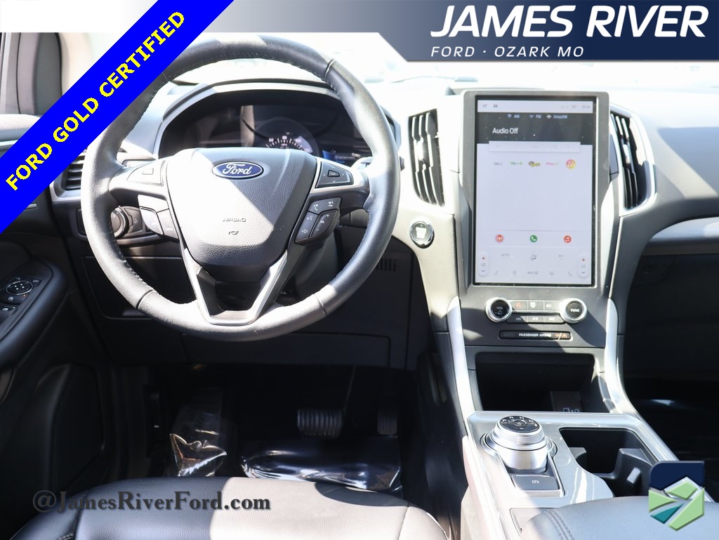 2024 Ford Edge SEL photo 15