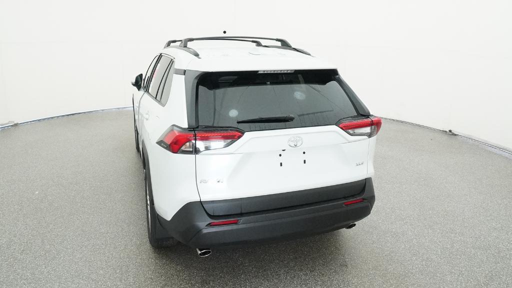 2025 Toyota RAV4 XLE Premium photo 16