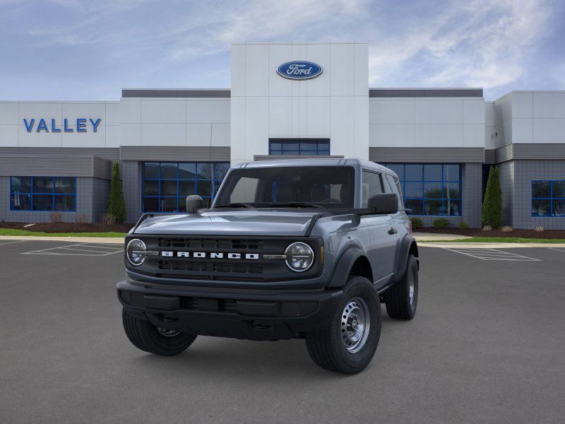 2025 Ford Bronco Base photo 3