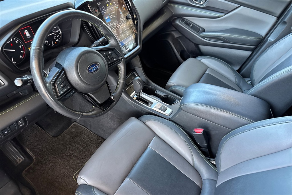 2024 Subaru Ascent Onyx Edition photo 2