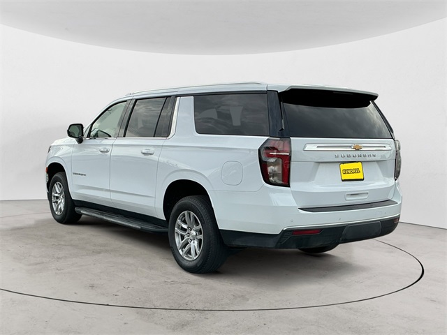 2021 Chevrolet Suburban LS photo 3