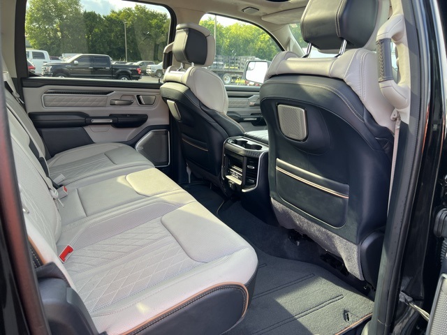 2025 Ram 1500 photo 25
