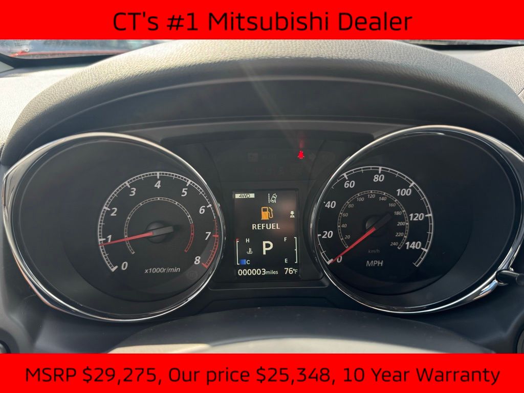 2025 Mitsubishi Outlander Sport ES photo 3