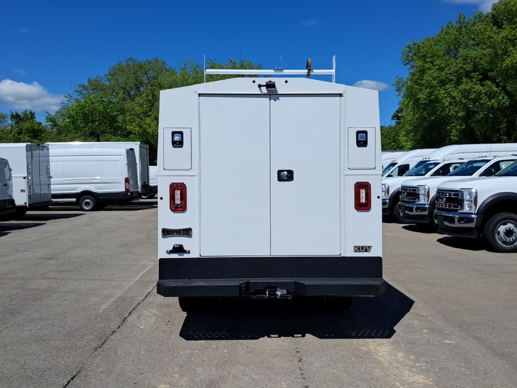 2024 Ford Transit Chassis Cutaway photo 4