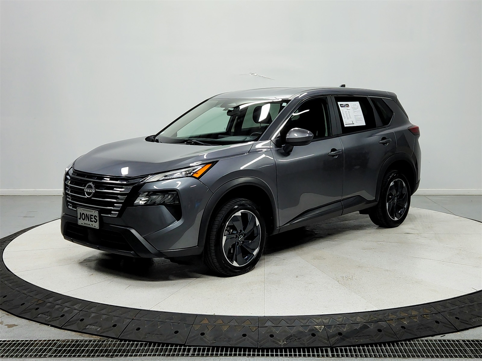 2024 Nissan Rogue SV photo 3