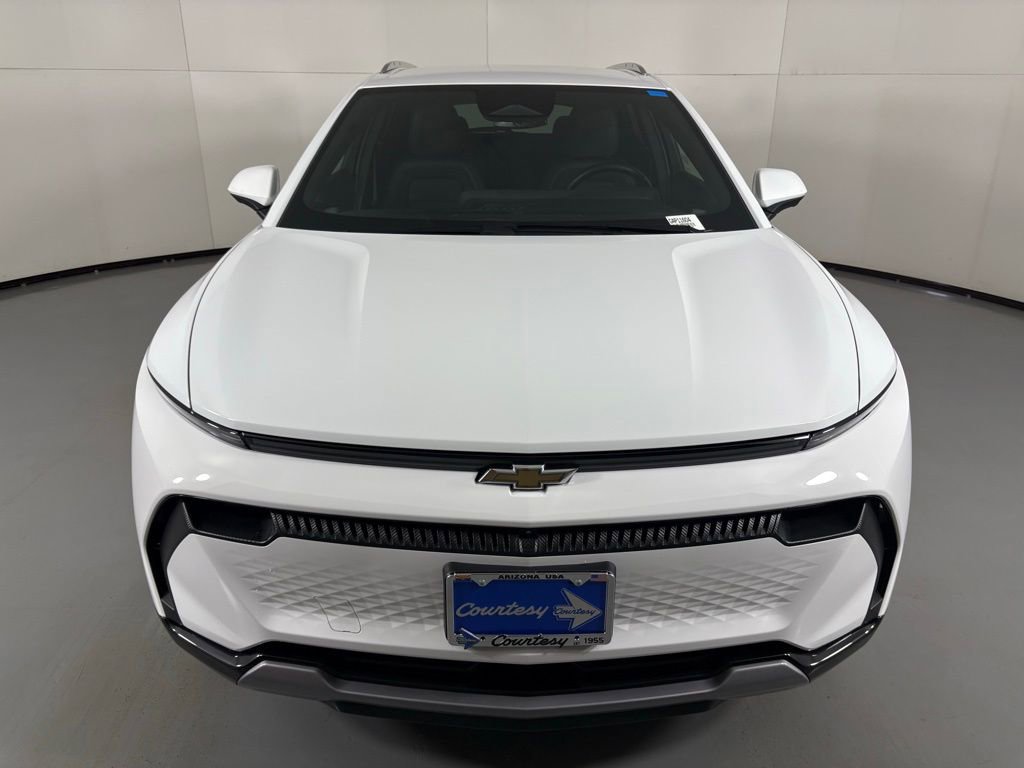 2025 Chevrolet Equinox EV 1LT photo 4