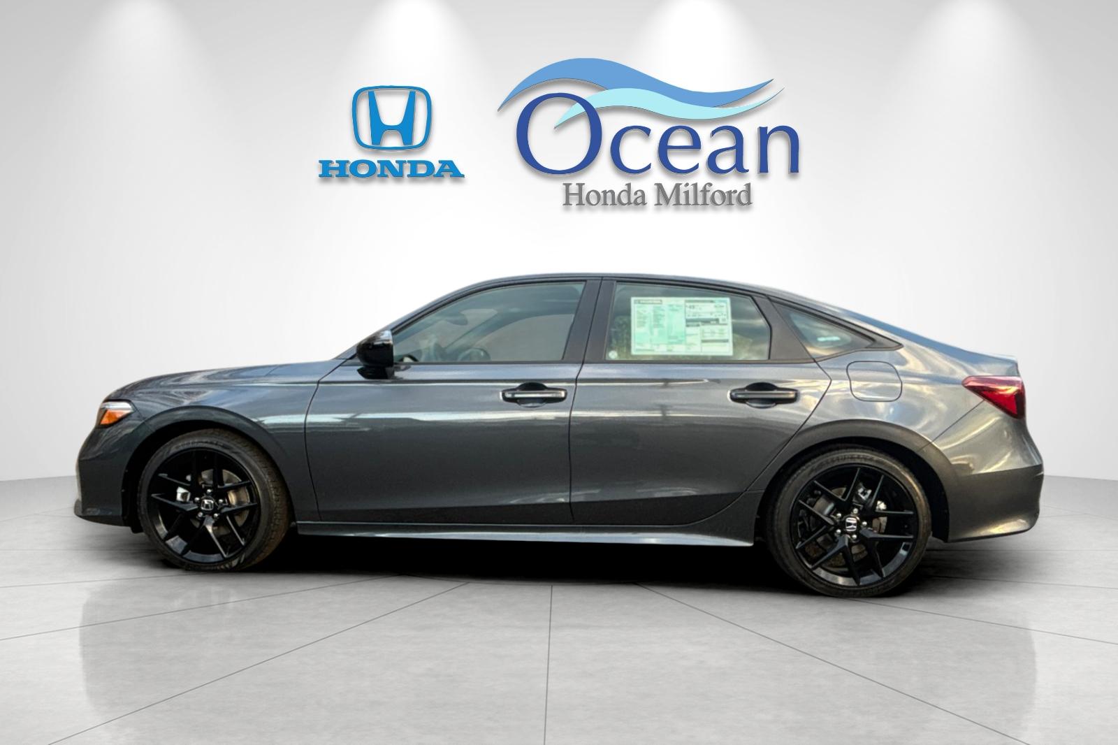 2026 Honda Civic Sport Hybrid photo 2