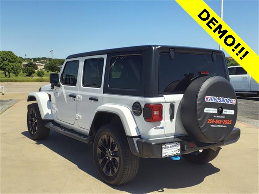 2023 Jeep Wrangler Sahara 4xe photo 5