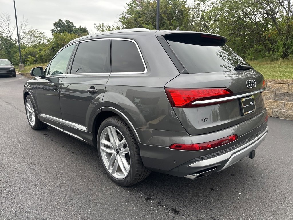 2025 Audi Q7 Premium Plus 55 photo 2