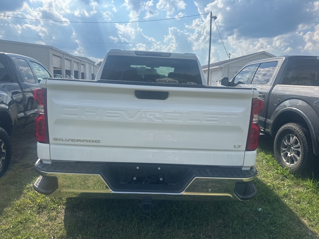 2019 Chevrolet Silverado 1500 LT photo 4