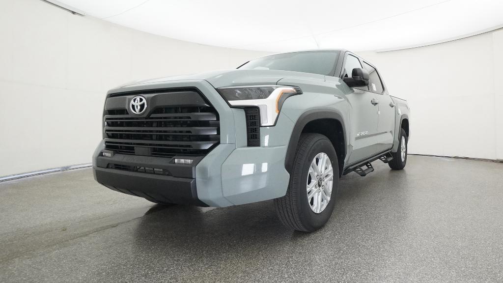 2025 Toyota Tundra SR5 photo 4