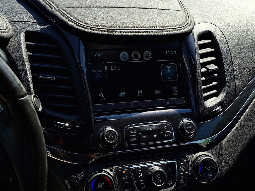 2015 Chevrolet Impala photo 17