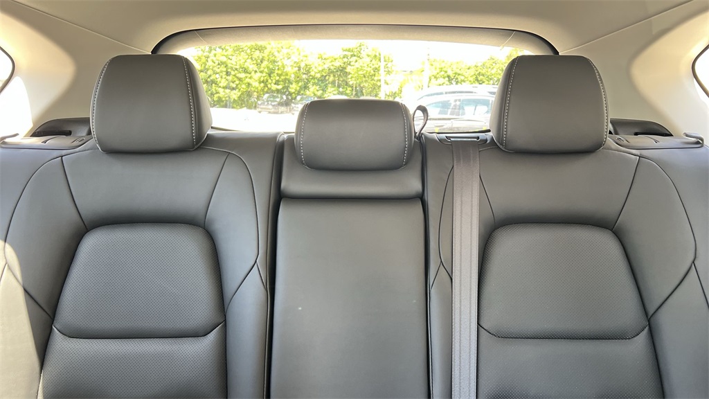 2025 Mazda CX-5 2.5 Select photo 25
