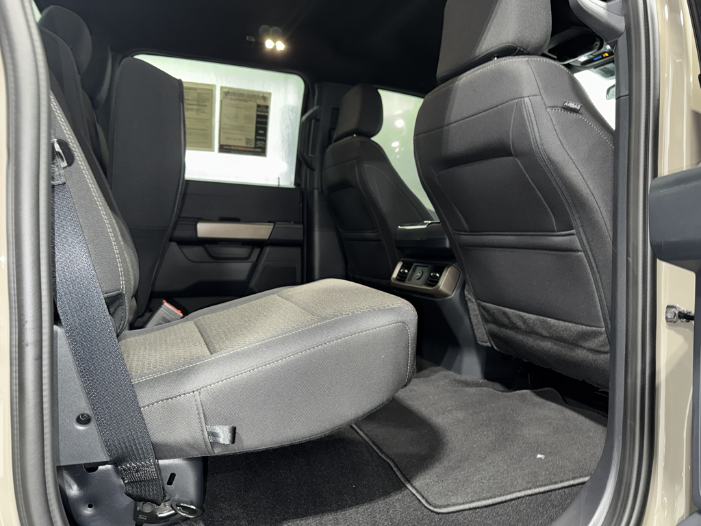 2025 Ford F-150 STX photo 10