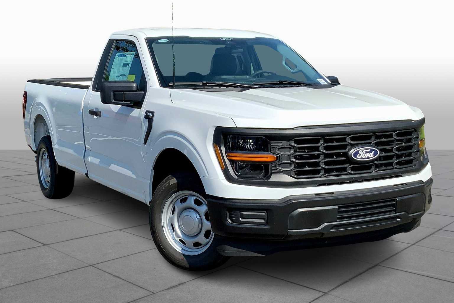 2025 Ford F-150 XL photo 2