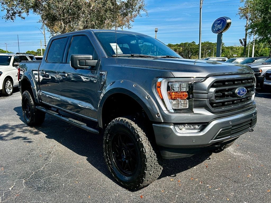 2023 Ford F-150 XLT photo 2