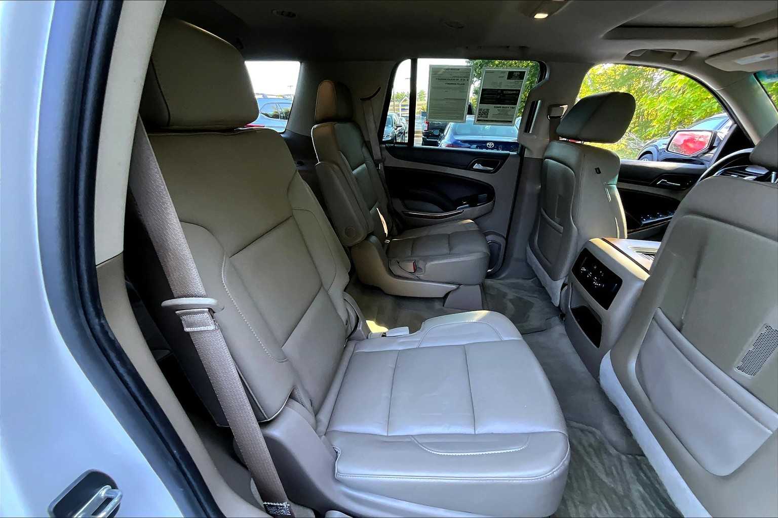 2016 Chevrolet Tahoe LTZ photo 18