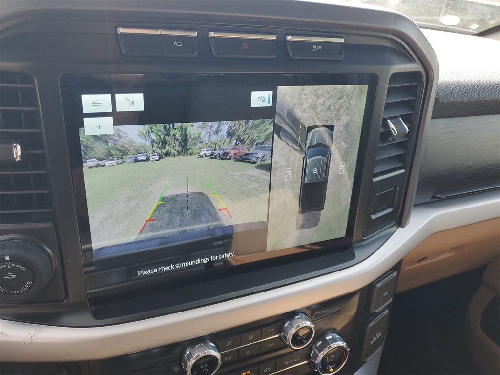 2021 Ford F-150 XLT photo 21