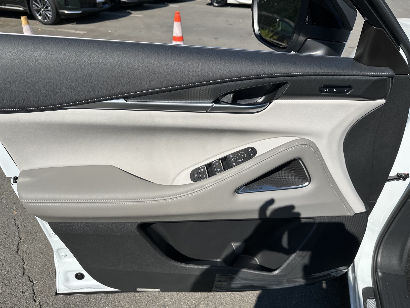2026 Infiniti QX60 Luxe AWD photo 13