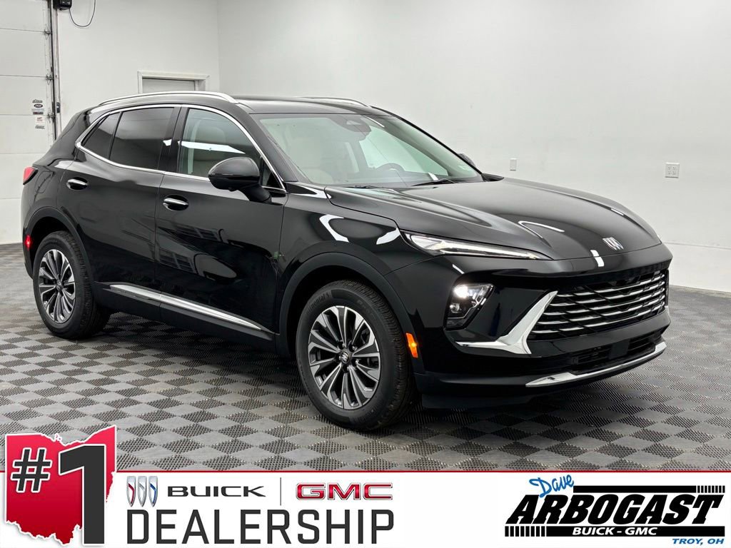 2025 Buick Envision Preferred's photo