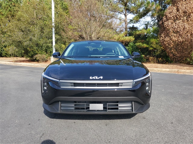 2025 Kia K4 LXS photo 2