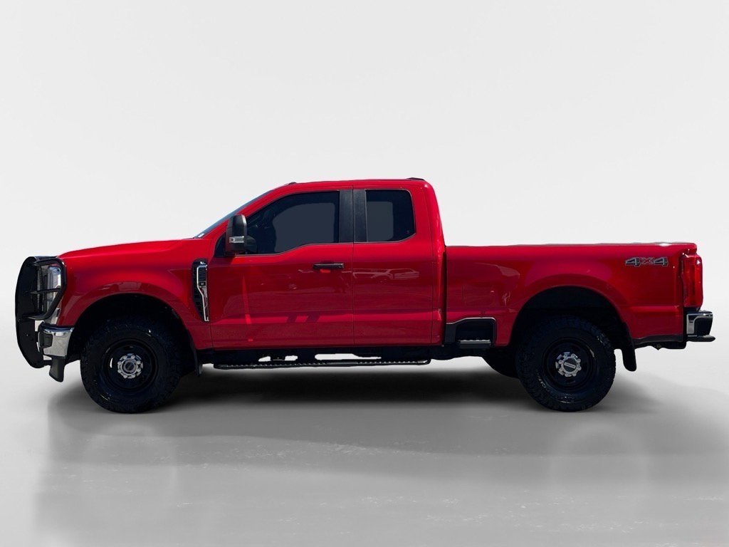 2023 Ford F-250 XL photo 2