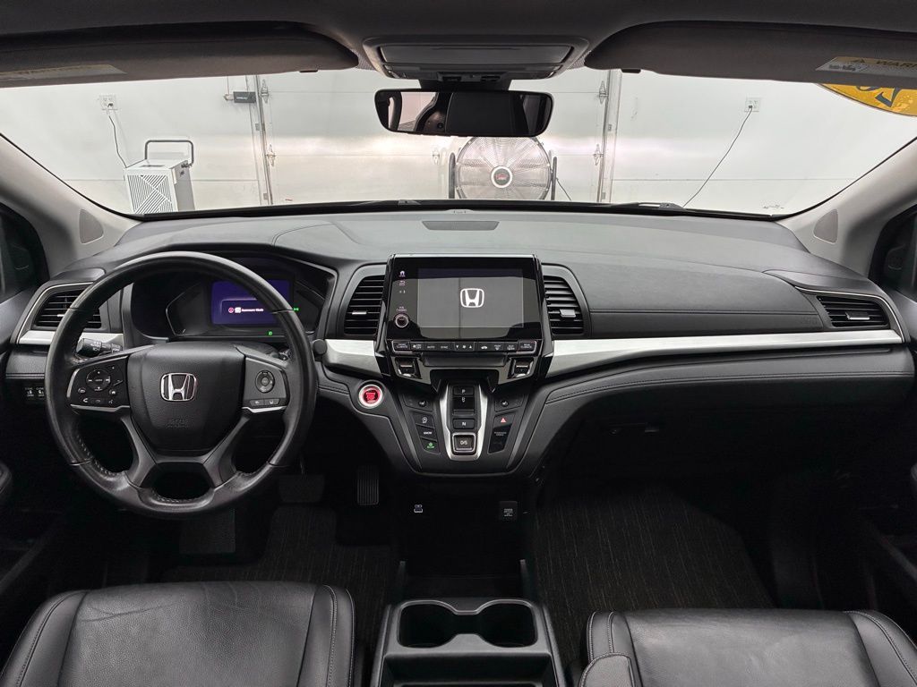 2023 Honda Odyssey EX-L photo 2