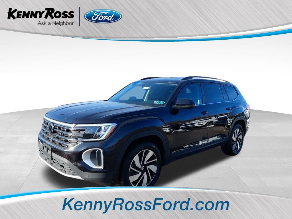 2025 Volkswagen Atlas SE w/Tech's photo