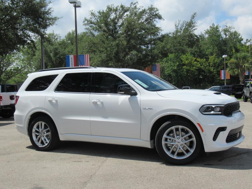 2025 Dodge Durango R/T Plus photo 2