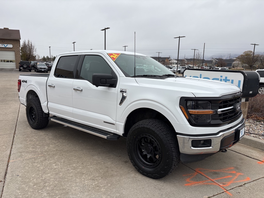 2024 Ford F-150 XLT's photo