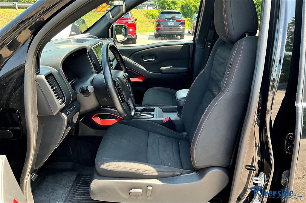 2023 Nissan Frontier PRO-4X photo 20