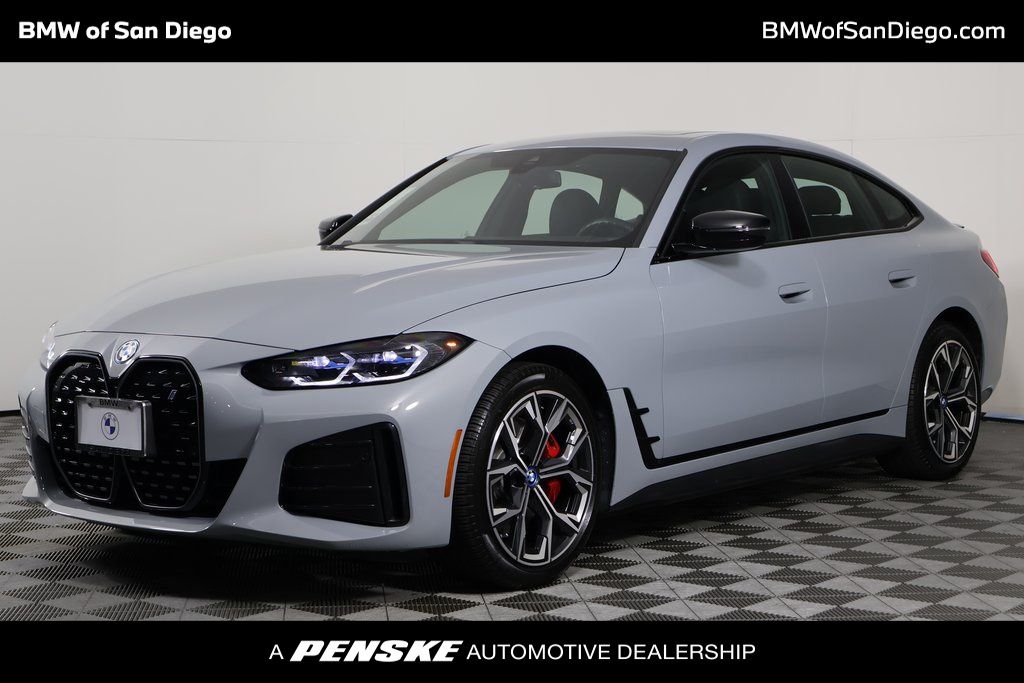 2023 BMW i4 40's photo