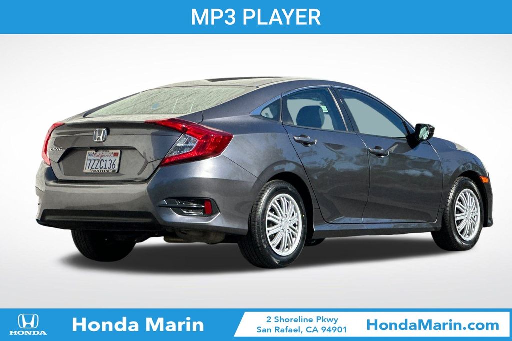 2017 Honda Civic LX photo 4