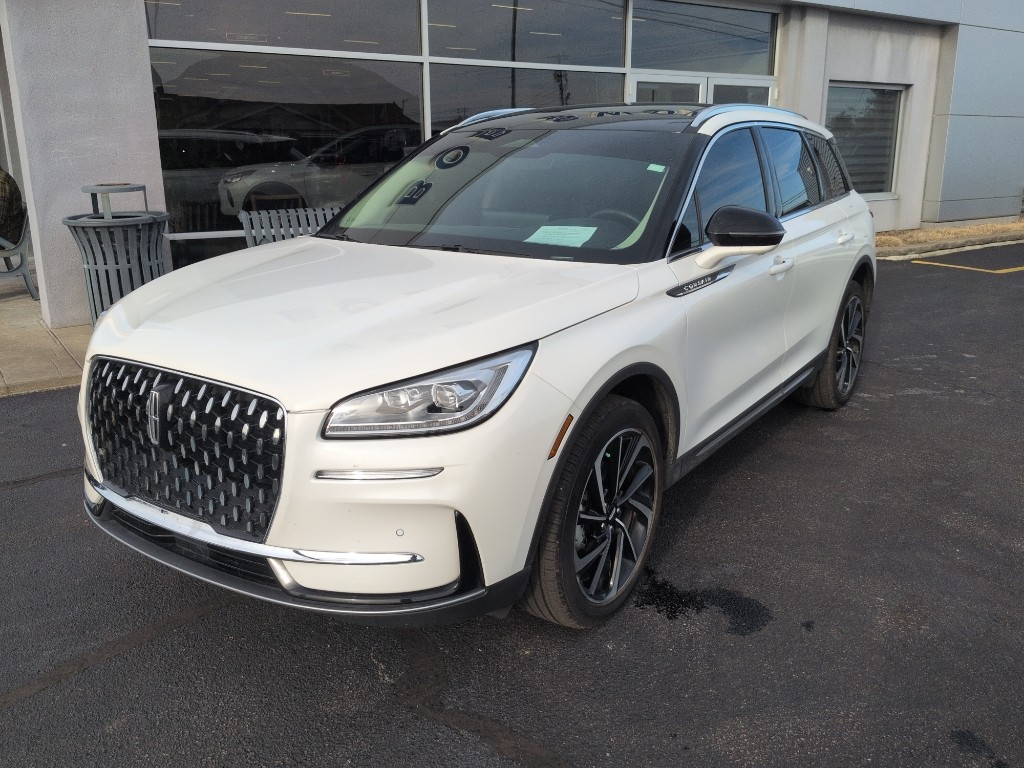 2024 Lincoln Corsair Reserve's photo