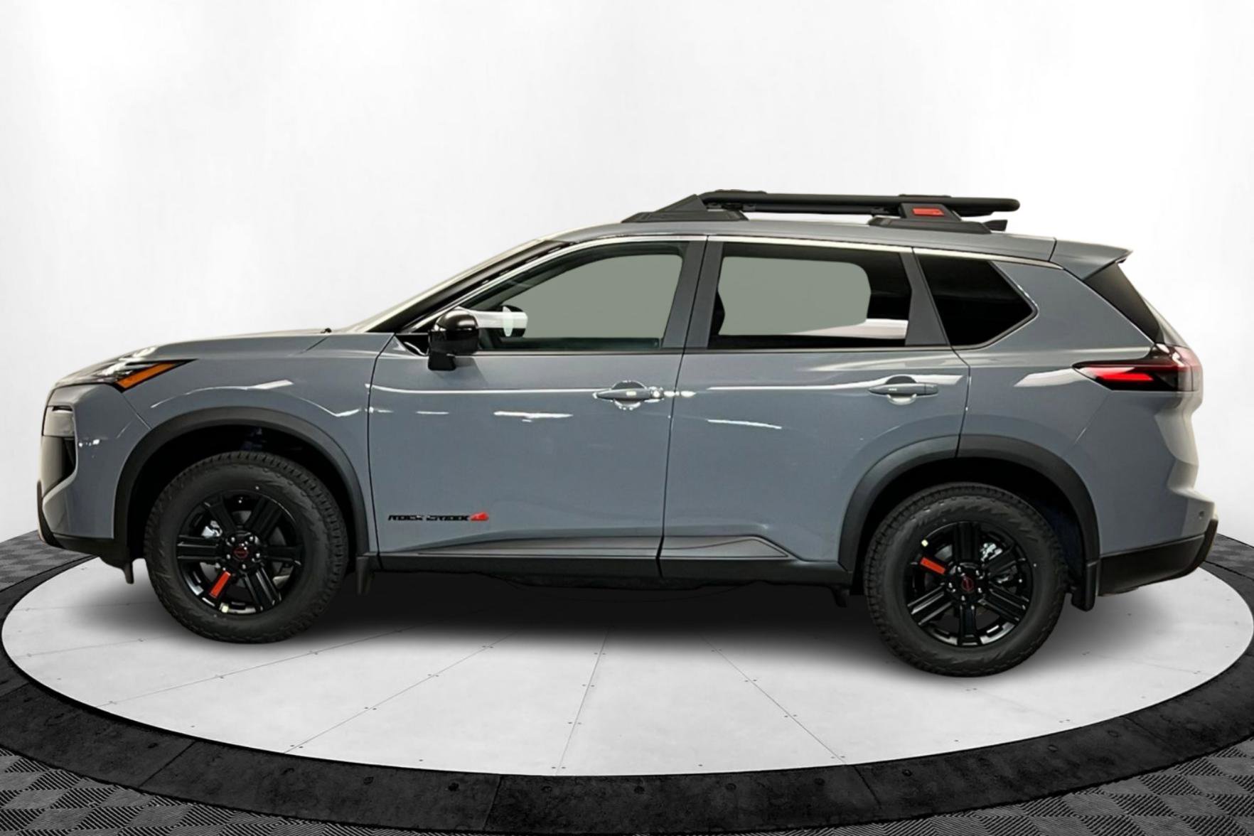 2026 Nissan Rogue SV photo 2