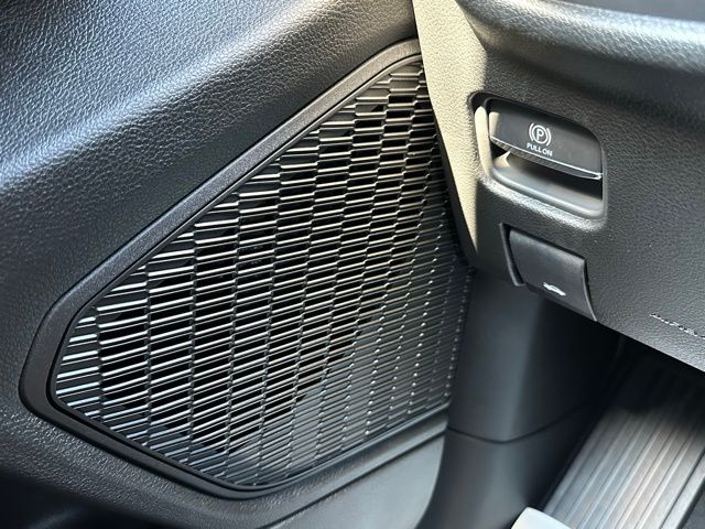2025 Jeep Grand Cherokee Limited photo 17