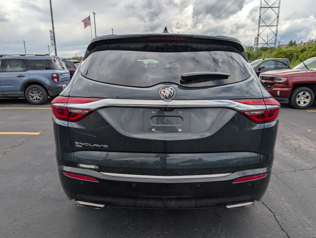 2021 Buick Enclave Essence photo 5