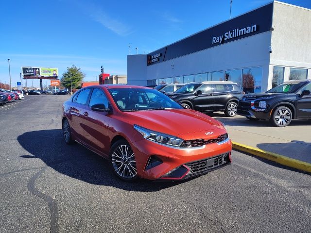 2022 Kia FORTE GT-Line