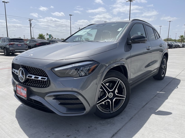 2025 Mercedes Benz GLA 250 photo 3