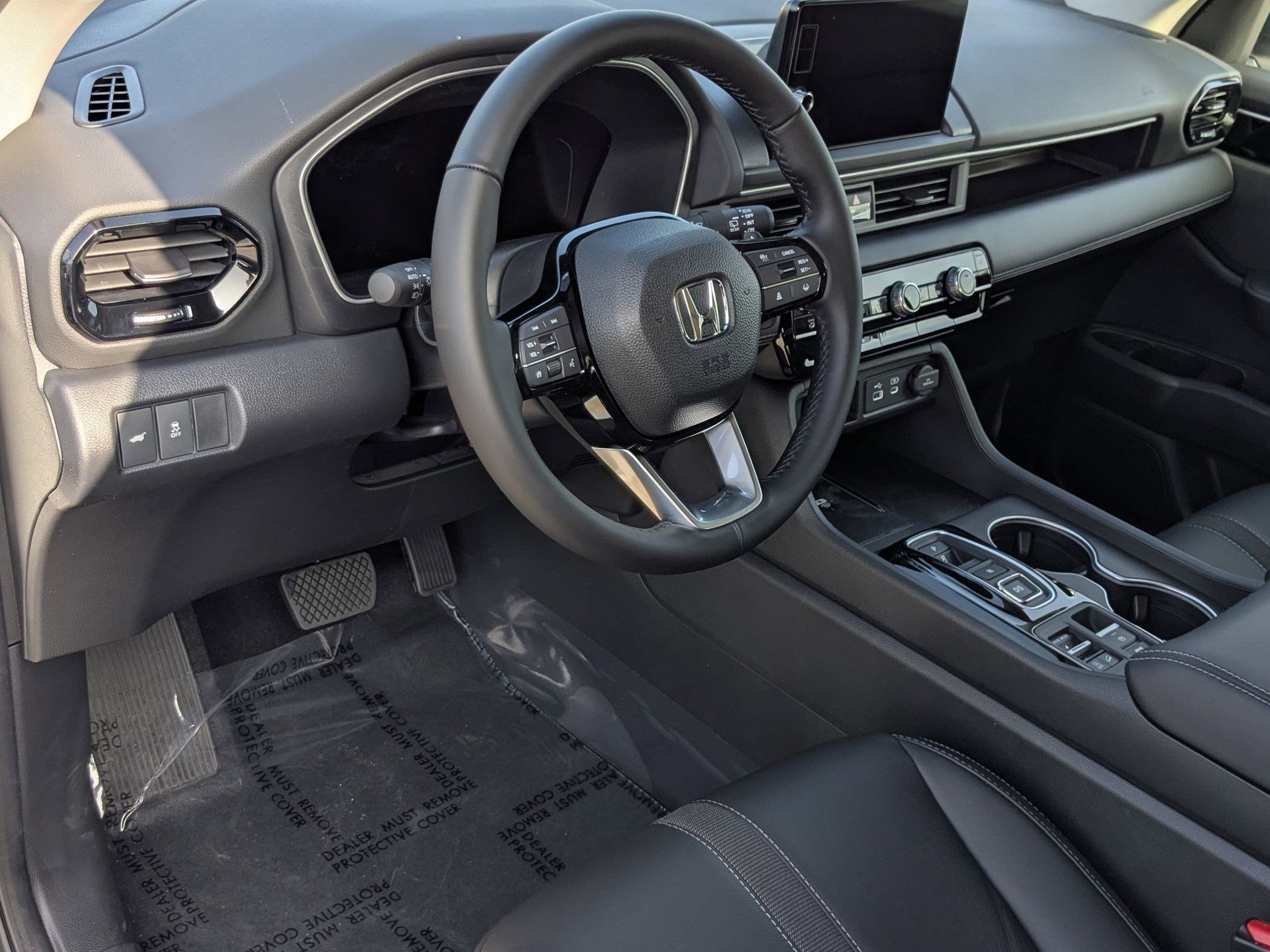 2025 Honda Pilot Touring photo 7