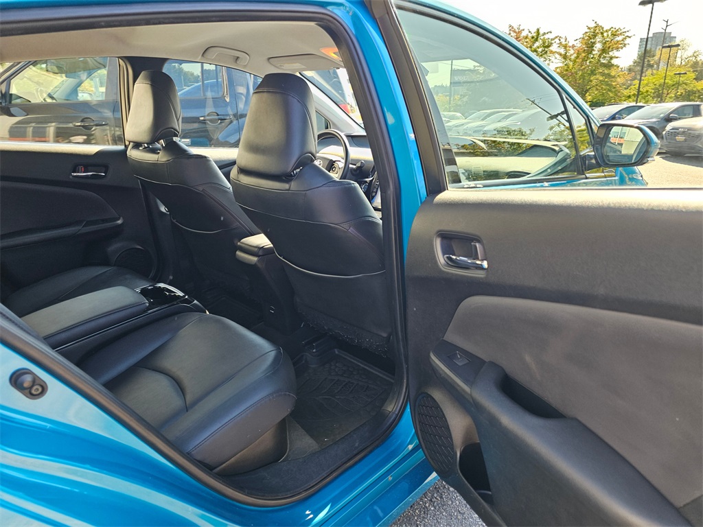 2019 Toyota Prius Prime Plus Premium Advanced photo 14