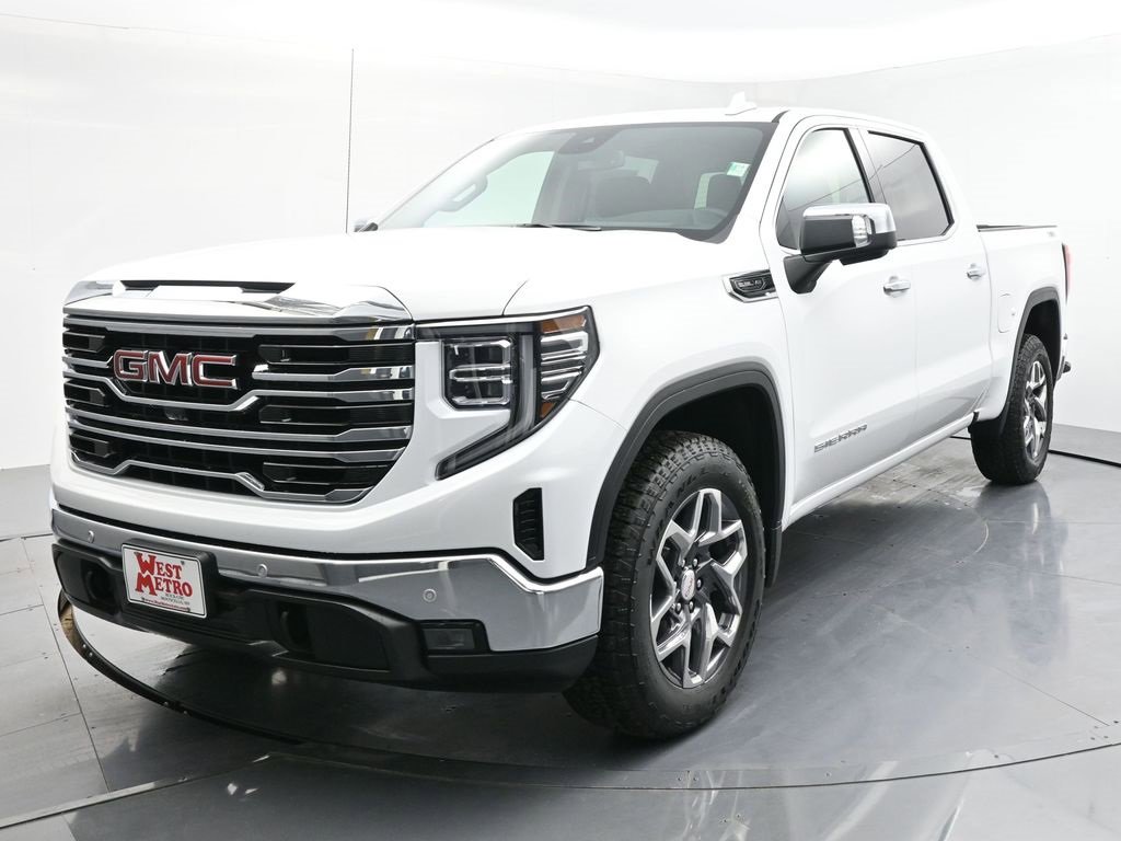 2026 GMC Sierra 1500 SLT's photo