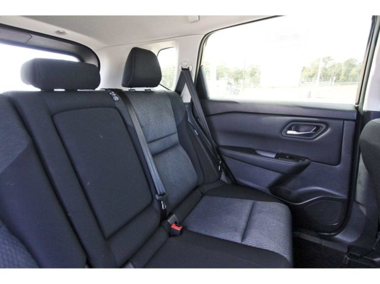 2025 Nissan Rogue SV Black at Robbins Nissan