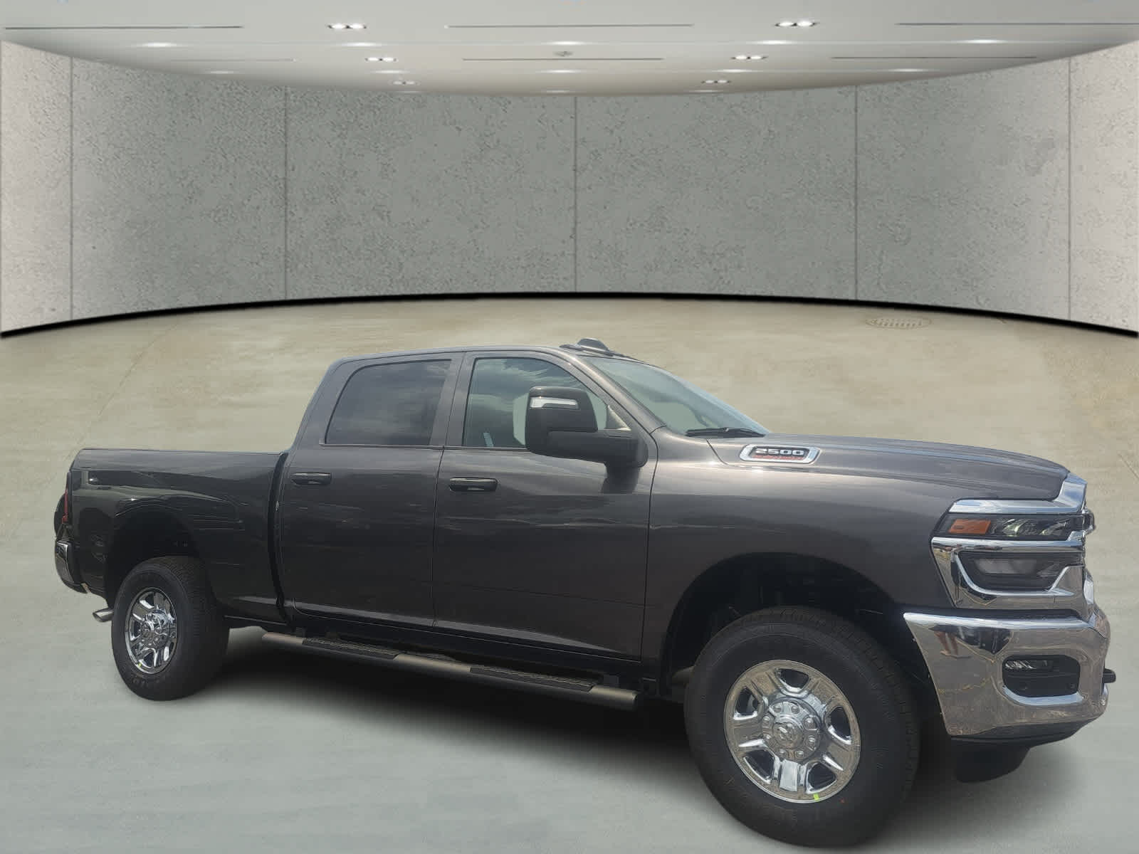 2025 Ram 2500 Tradesman photo 3
