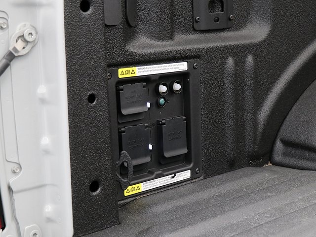 2024 Ford F-150 XLT photo 4